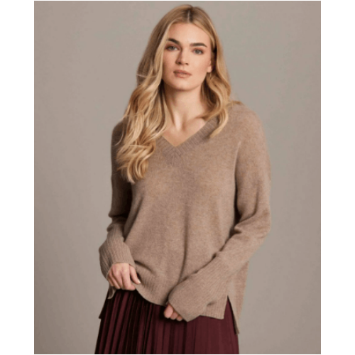 Alashan Cashmere Cashmere Devin V Neck Top at Helen Ainson